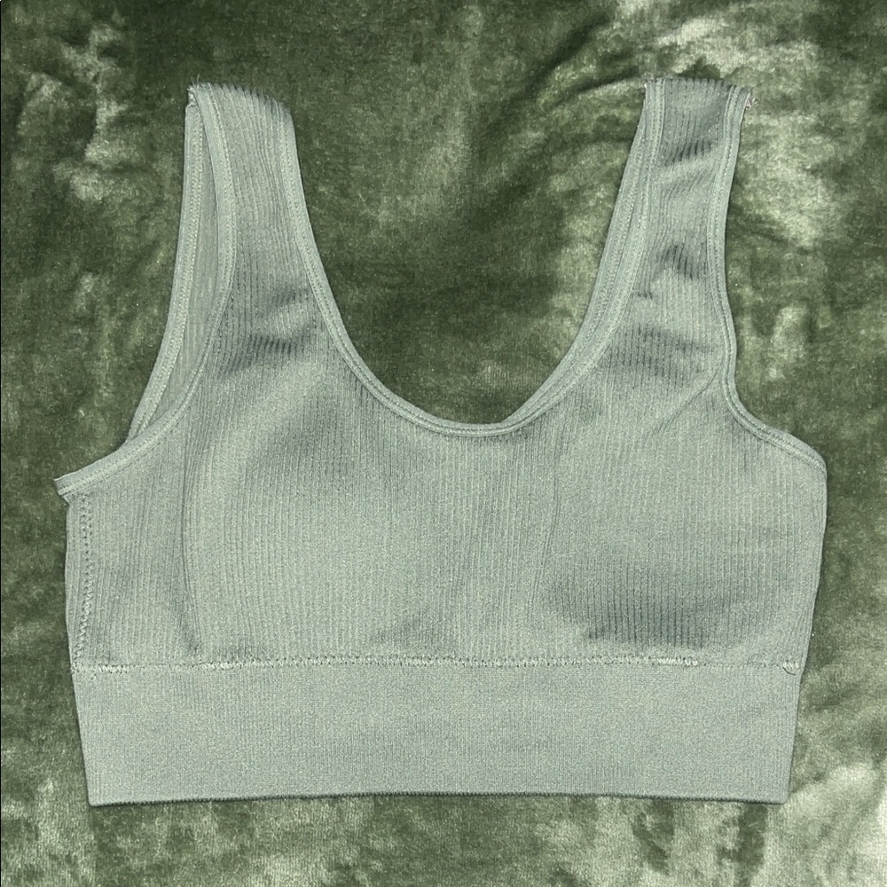 Aerie Ribbed Sports Bra in Soft Green